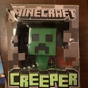 New Minecraft Creeper 6” vinyl figure